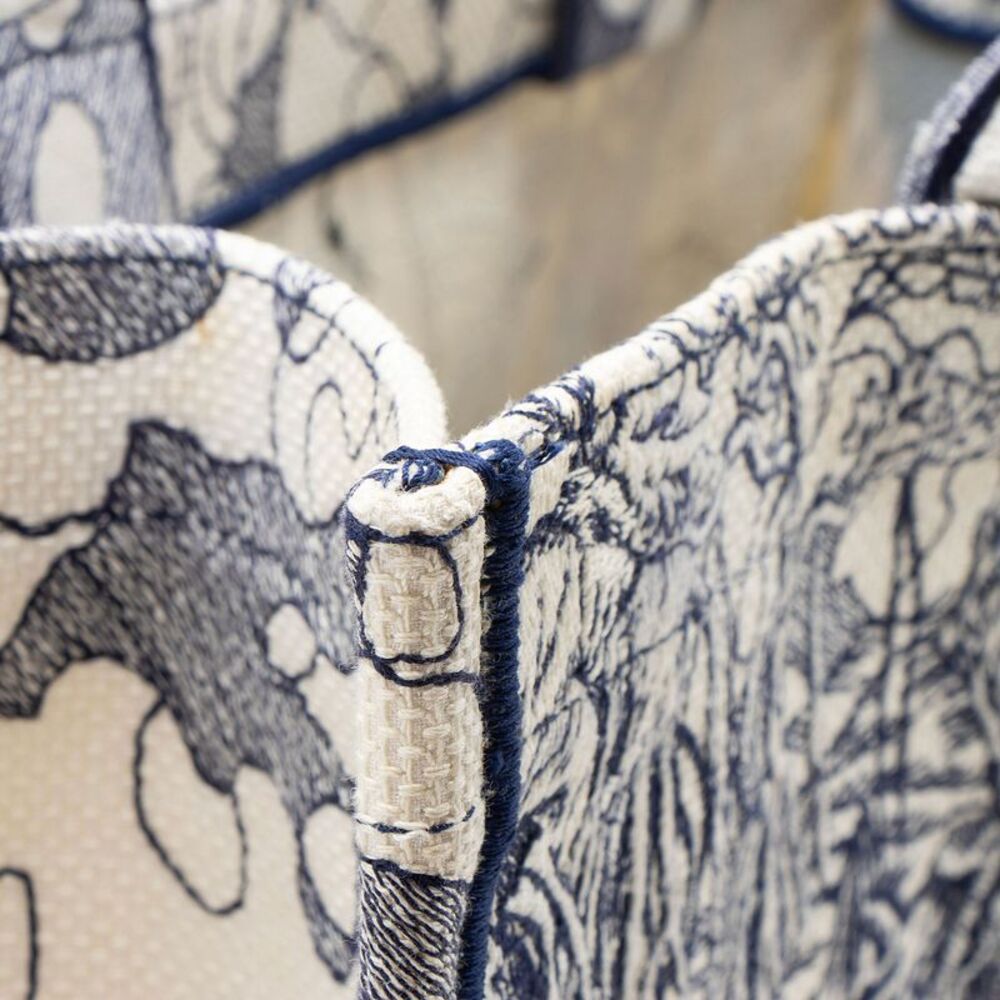 Dior Embroidered Canvas Around the World Large Book Tote - Picture 9 of 12